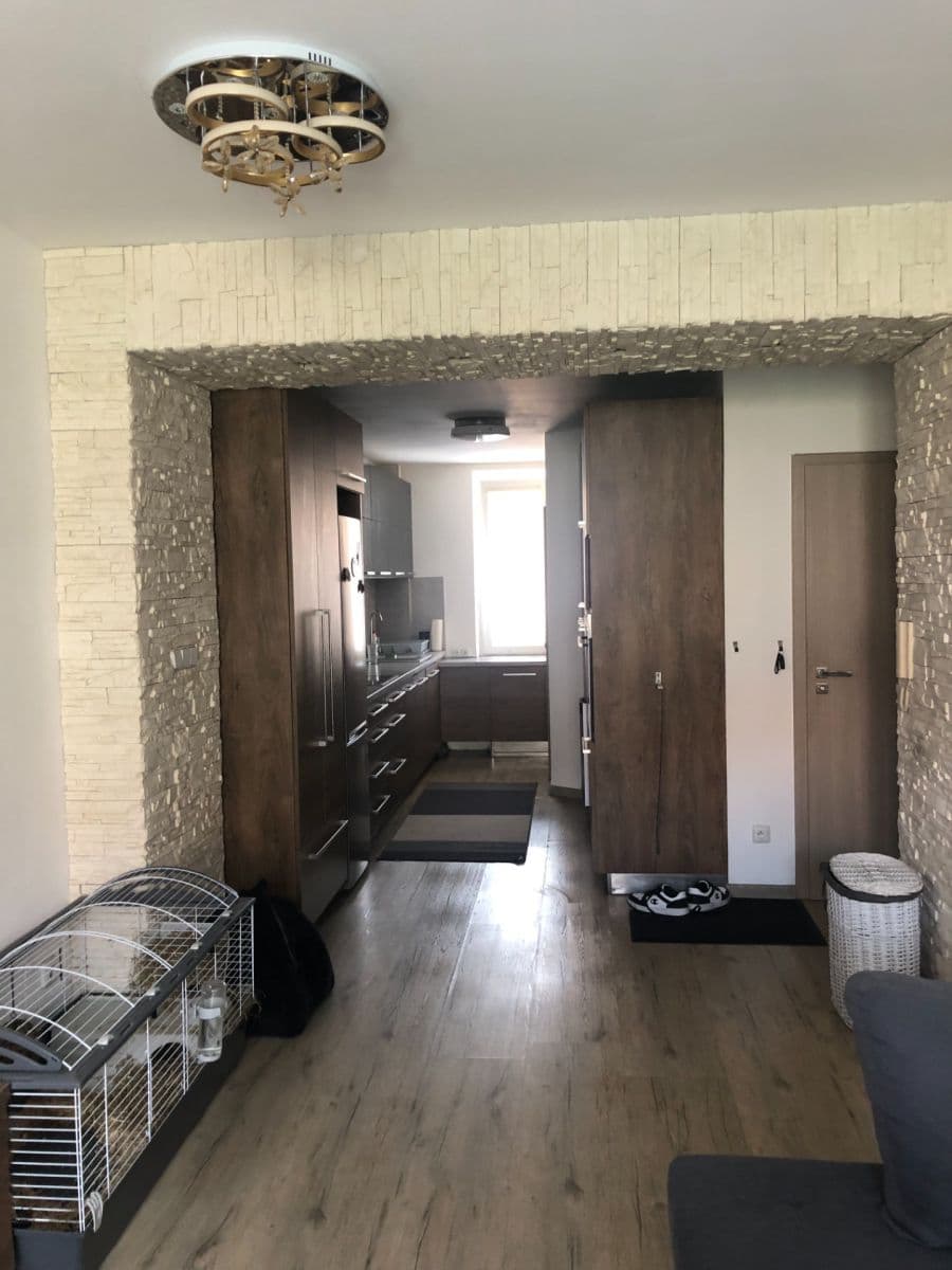 Pronájem bytu 2+kk 53 m², Macanova, Pardubice, Pardubický kraj Pronájem bytu 2+kk 53 m², Macanova, Pardubice, Pardubický kraj