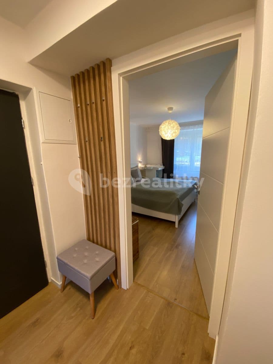 Pronájem bytu 2+kk 50 m², Jeremenkova, Praha, Praha Pronájem bytu 2+kk 50 m², Jeremenkova, Praha, Praha