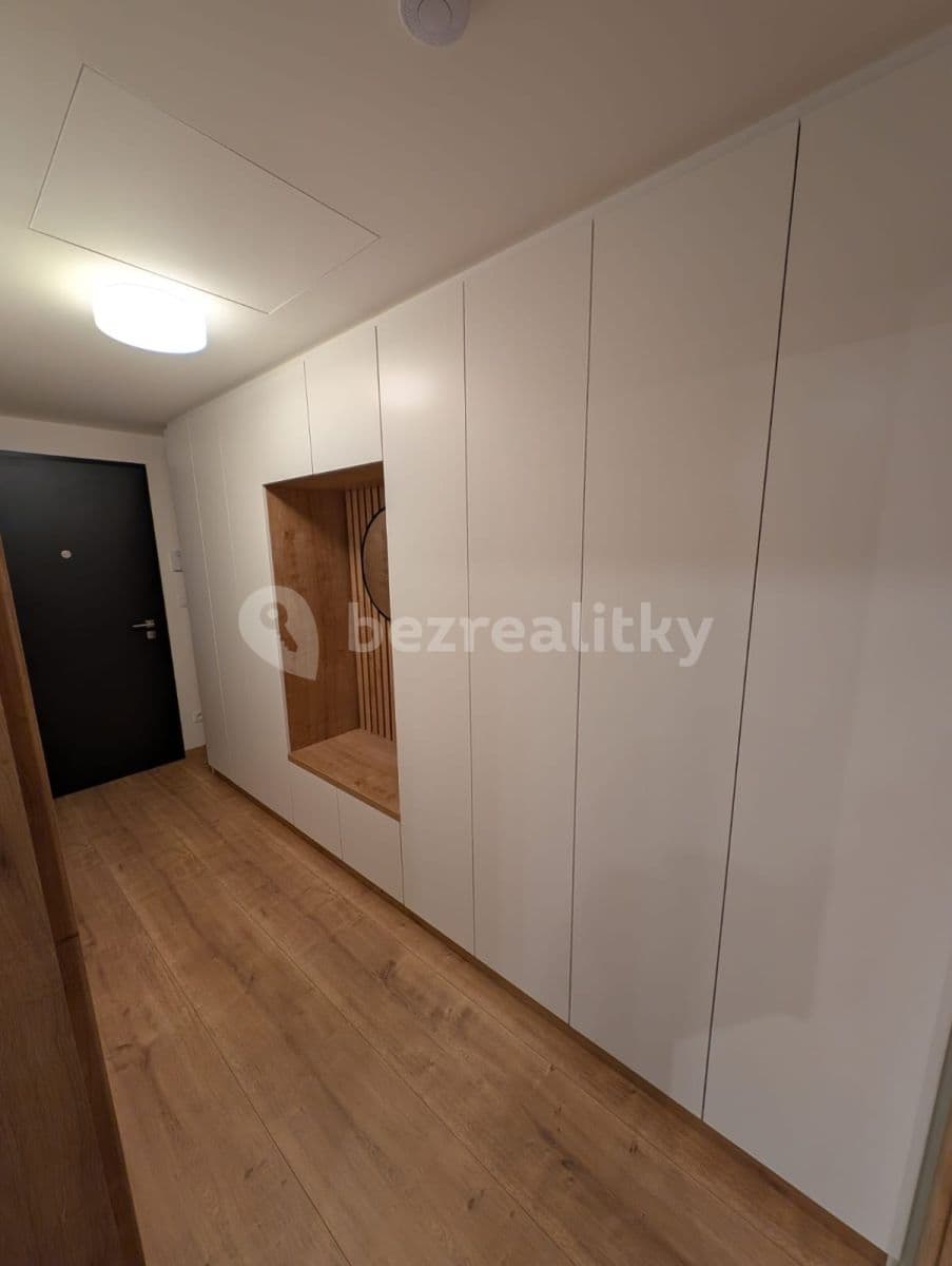 Pronájem bytu 1+kk 36 m², Střídavá, Praha, Praha Pronájem bytu 1+kk 36 m², Střídavá, Praha, Praha