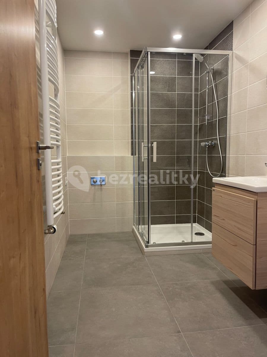 Pronájem bytu 1+kk 36 m², Střídavá, Praha, Praha Pronájem bytu 1+kk 36 m², Střídavá, Praha, Praha