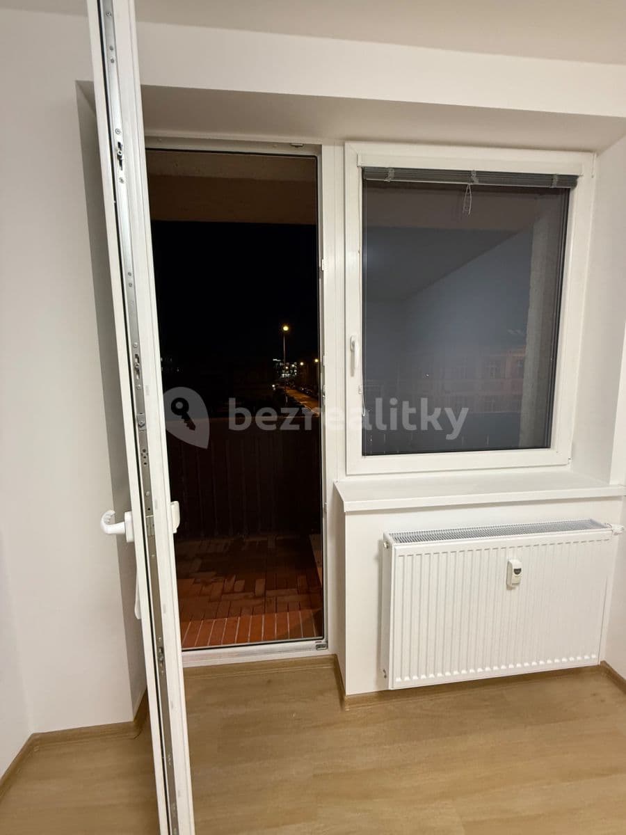 Pronájem bytu 4+kk 90 m², Škroupova, Hradec Králové, Královéhradecký kraj Pronájem bytu 4+kk 90 m², Škroupova, Hradec Králové, Královéhradecký kraj