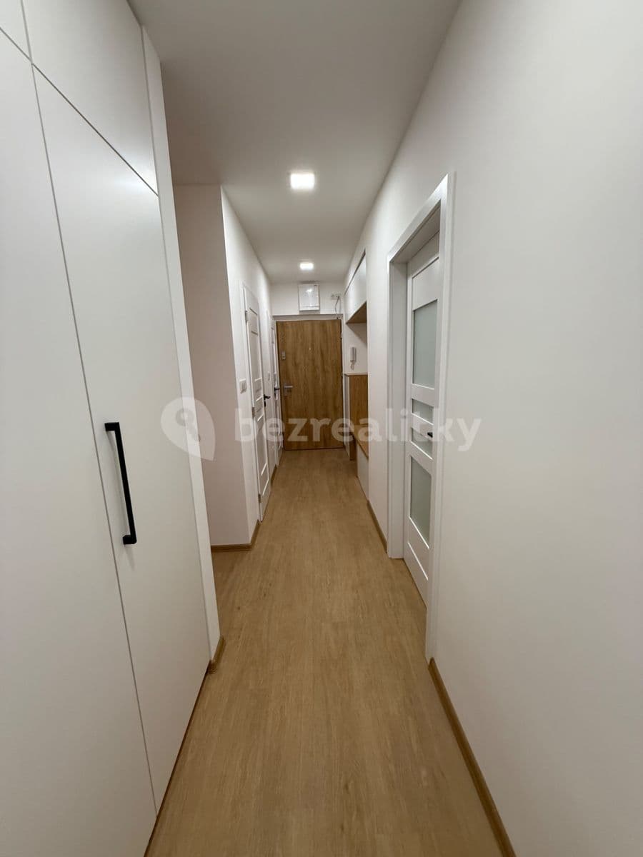 Pronájem bytu 4+kk 90 m², Škroupova, Hradec Králové, Královéhradecký kraj Pronájem bytu 4+kk 90 m², Škroupova, Hradec Králové, Královéhradecký kraj