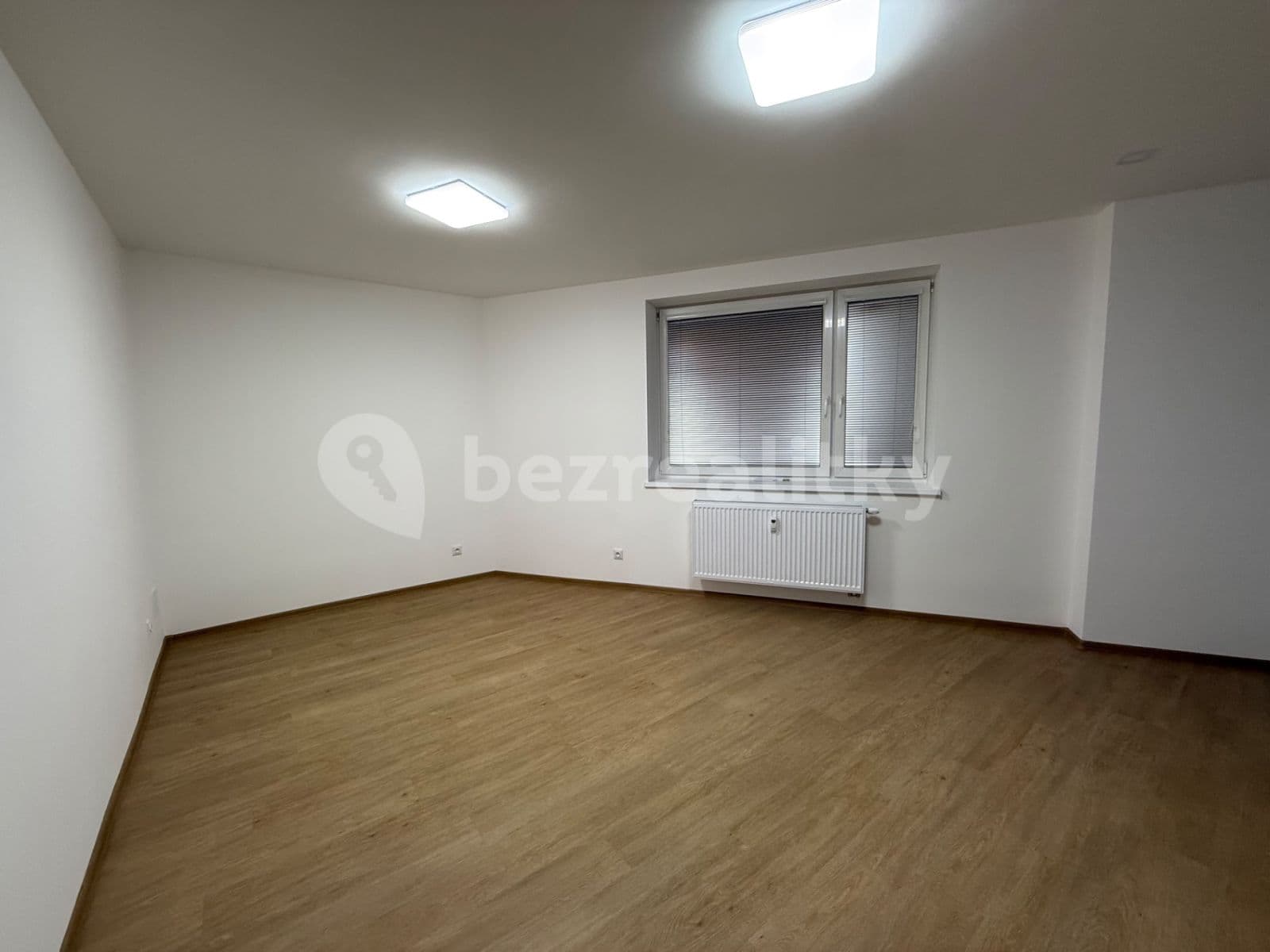 Pronájem bytu 4+kk 90 m², Škroupova, Hradec Králové, Královéhradecký kraj Pronájem bytu 4+kk 90 m², Škroupova, Hradec Králové, Královéhradecký kraj