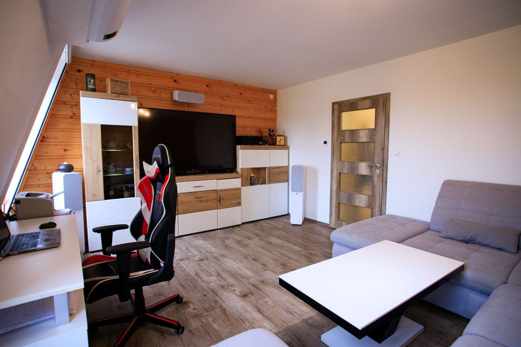 Prodej bytu 88 m², Dolní Bečva, Zlínský kraj Prodej bytu 88 m², Dolní Bečva, Zlínský kraj