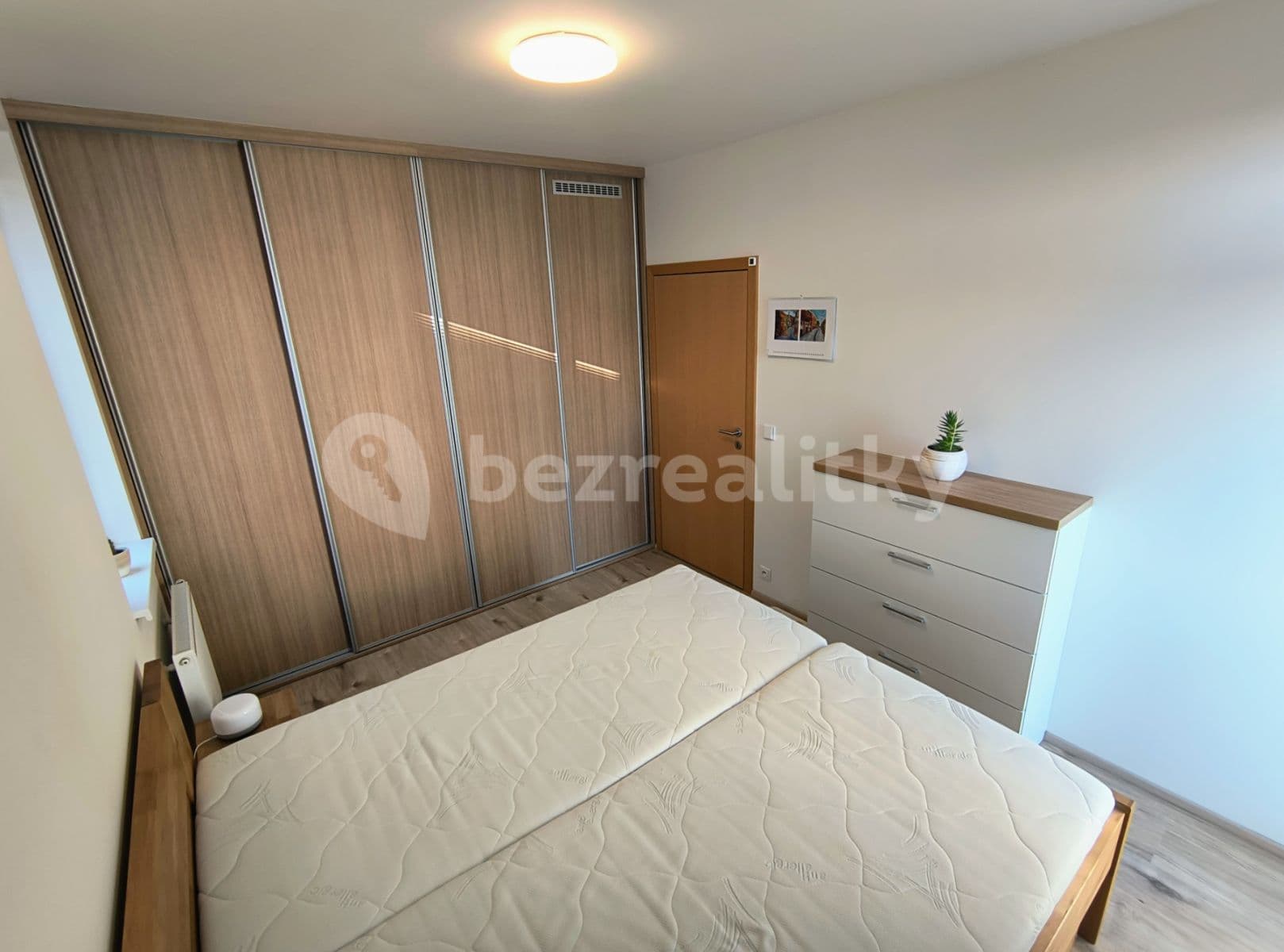 Pronájem bytu 2+kk 51 m², Karlická, Praha, Praha Pronájem bytu 2+kk 51 m², Karlická, Praha, Praha