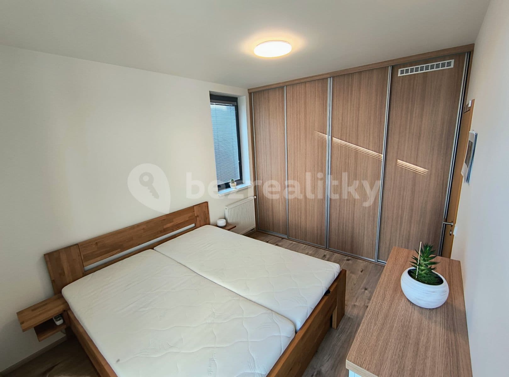 Pronájem bytu 2+kk 51 m², Karlická, Praha, Praha Pronájem bytu 2+kk 51 m², Karlická, Praha, Praha