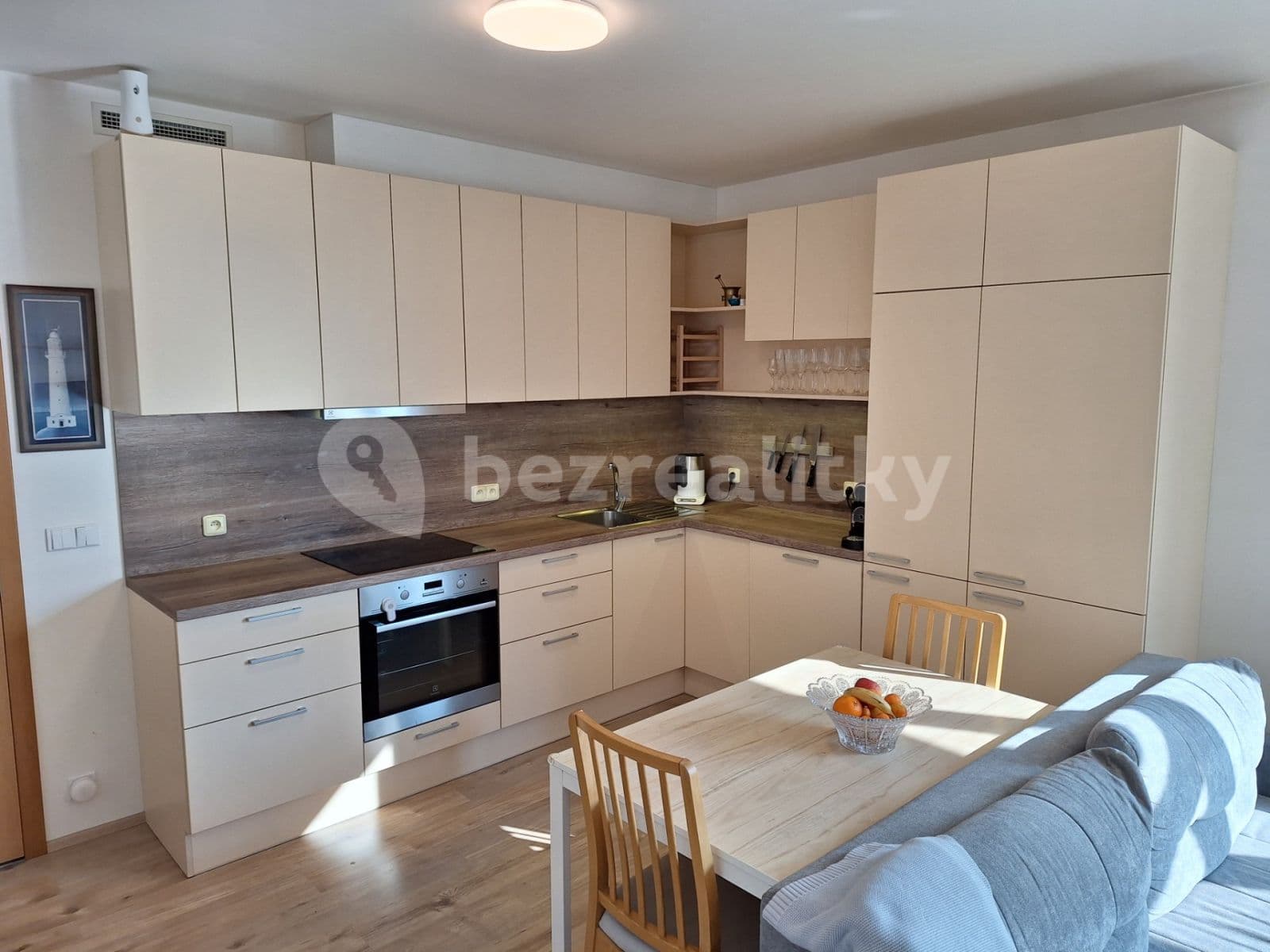 Pronájem bytu 2+kk 51 m², Karlická, Praha, Praha Pronájem bytu 2+kk 51 m², Karlická, Praha, Praha