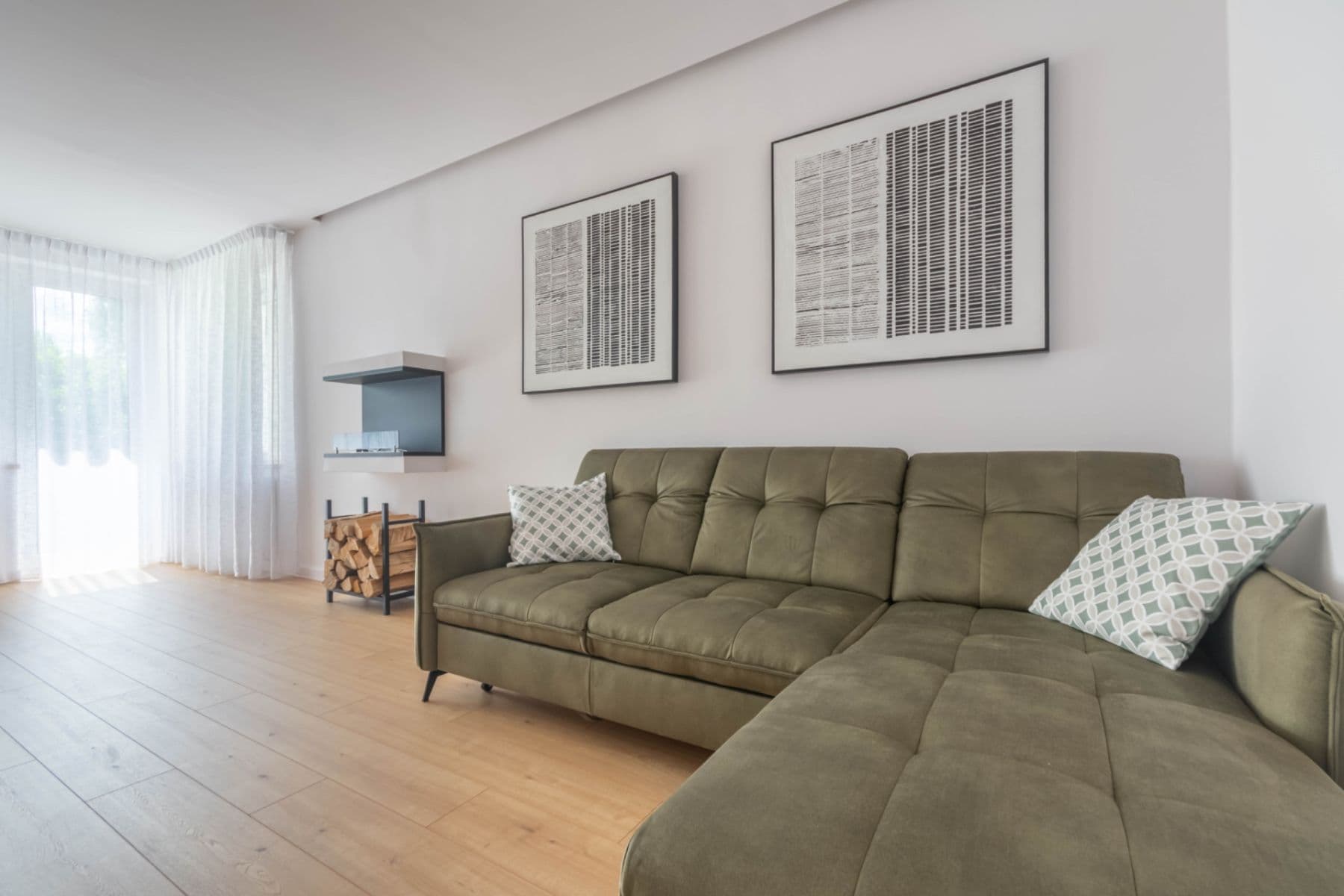 Pronájem bytu 3+kk 85 m², Harrachov, Liberecký kraj Pronájem bytu 3+kk 85 m², Harrachov, Liberecký kraj