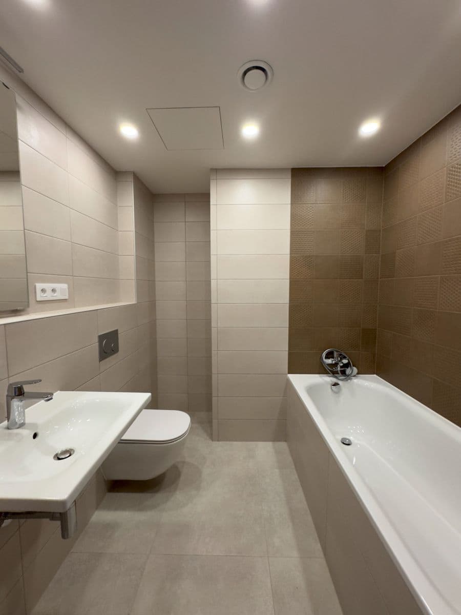 Pronájem bytu 2+kk 54 m², Kolbenova, Praha, Praha Pronájem bytu 2+kk 54 m², Kolbenova, Praha, Praha