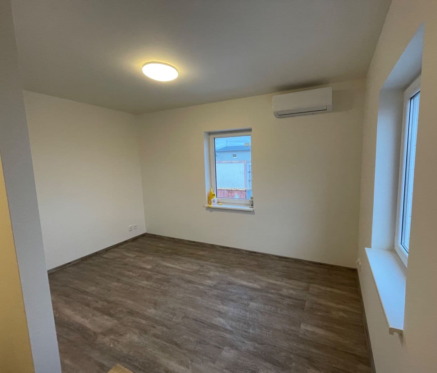 Pronájem bytu 2+kk 45 m², Ptice, Středočeský kraj Pronájem bytu 2+kk 45 m², Ptice, Středočeský kraj