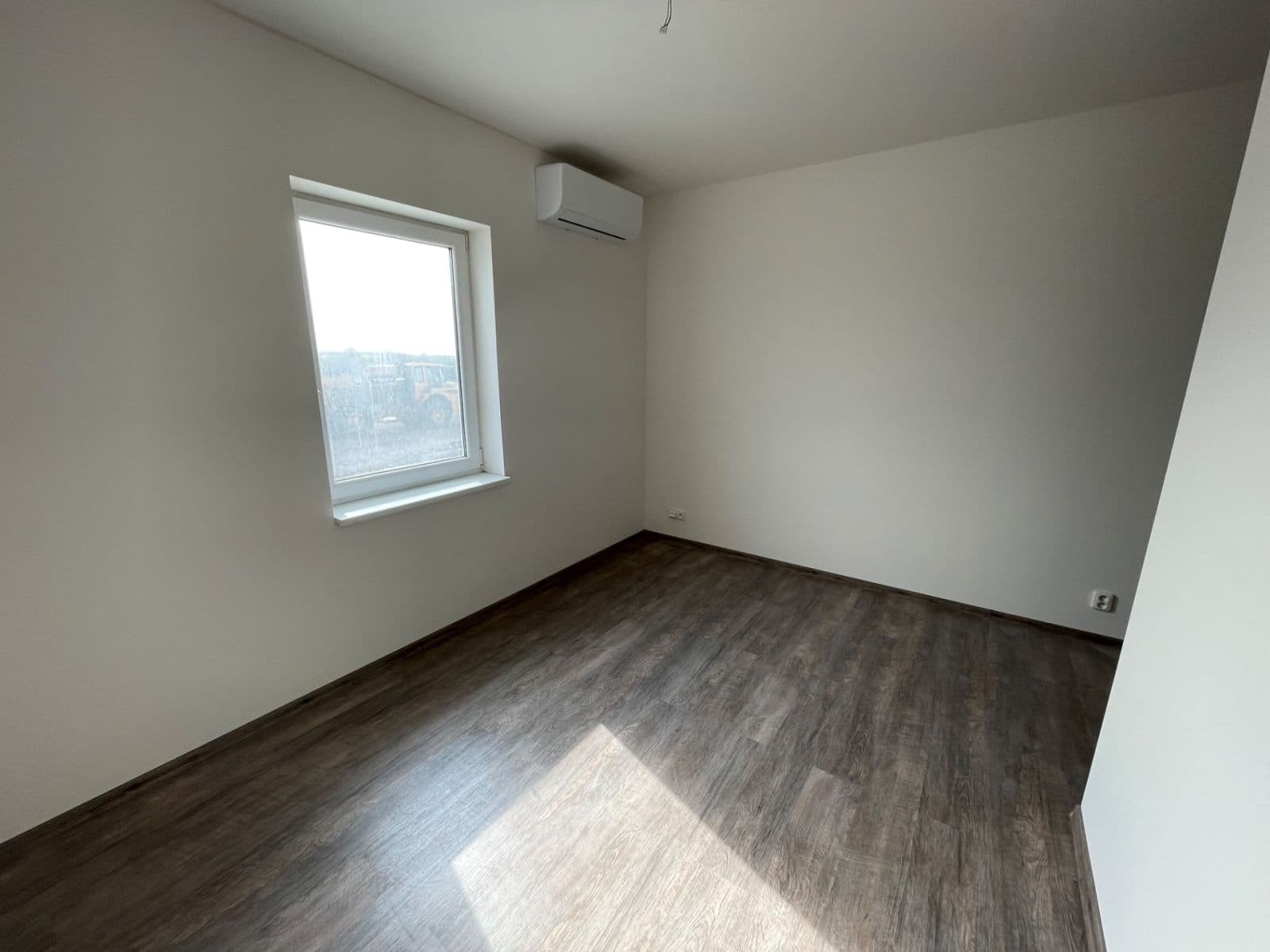 Pronájem bytu 2+kk 45 m², Ptice, Středočeský kraj Pronájem bytu 2+kk 45 m², Ptice, Středočeský kraj