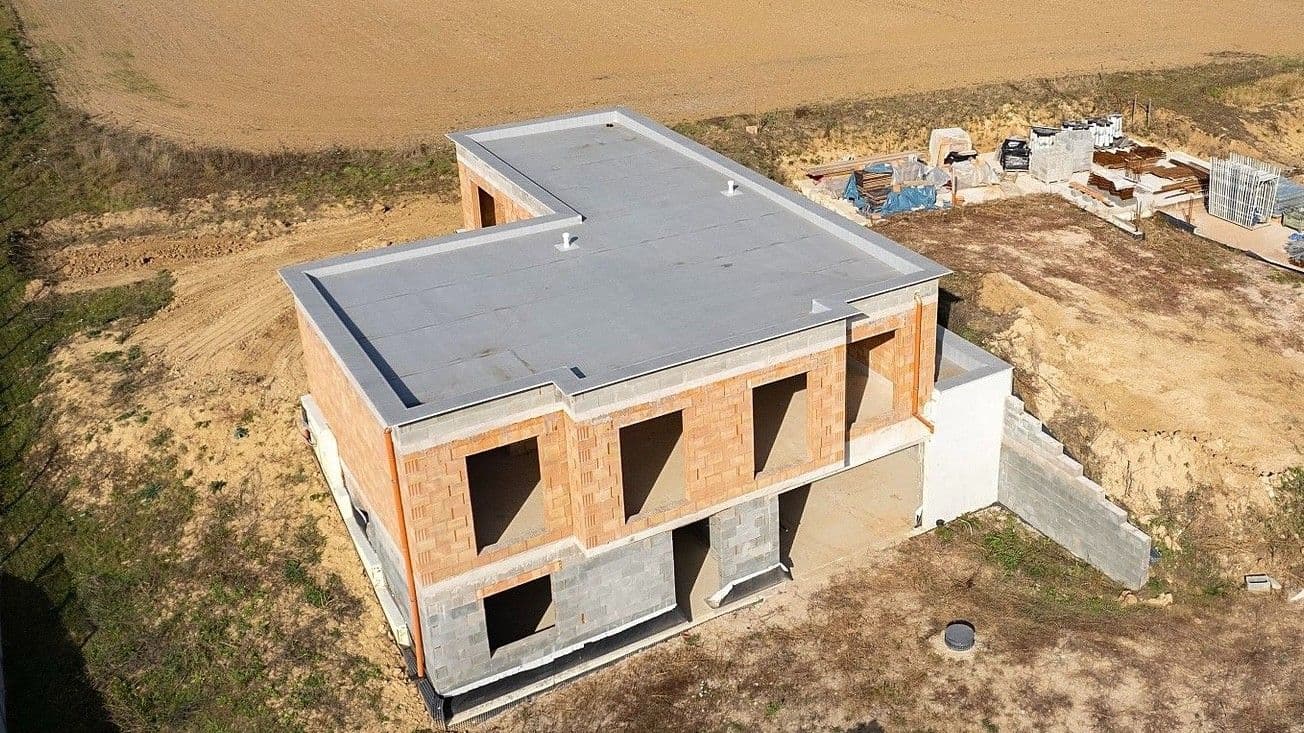 Prodej domu 231 m², pozemek 745 m², Jinačovice, Jihomoravský kraj Prodej domu 231 m², pozemek 745 m², Jinačovice, Jihomoravský kraj