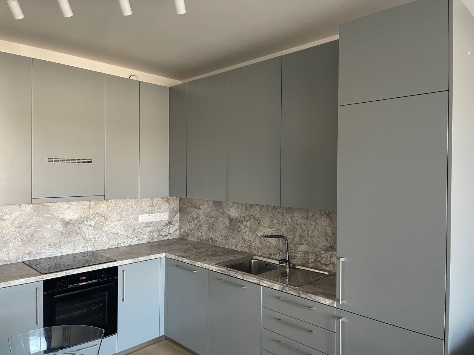 Pronájem bytu 2+kk 62 m², Jankovcova, Praha, Praha Pronájem bytu 2+kk 62 m², Jankovcova, Praha, Praha