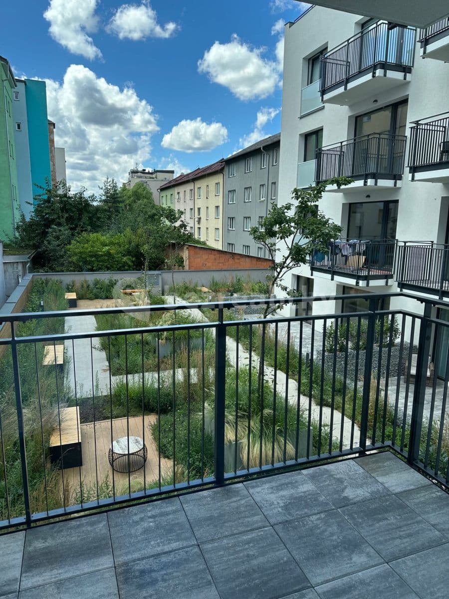 Pronájem bytu 1+kk 36 m², Na Jíkalce, Plzeň, Plzeňský kraj Pronájem bytu 1+kk 36 m², Na Jíkalce, Plzeň, Plzeňský kraj