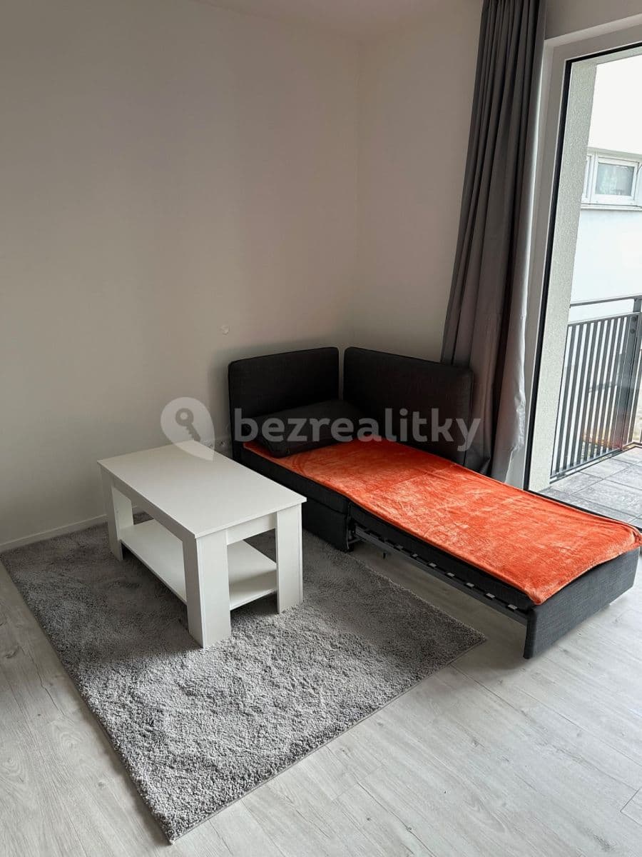 Pronájem bytu 1+kk 36 m², Na Jíkalce, Plzeň, Plzeňský kraj Pronájem bytu 1+kk 36 m², Na Jíkalce, Plzeň, Plzeňský kraj