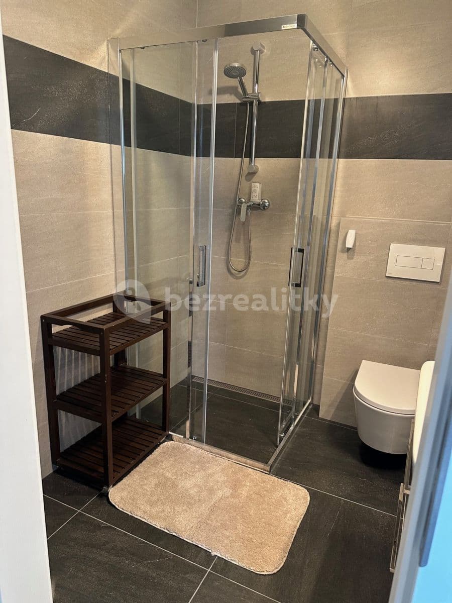 Pronájem bytu 1+kk 36 m², Na Jíkalce, Plzeň, Plzeňský kraj Pronájem bytu 1+kk 36 m², Na Jíkalce, Plzeň, Plzeňský kraj