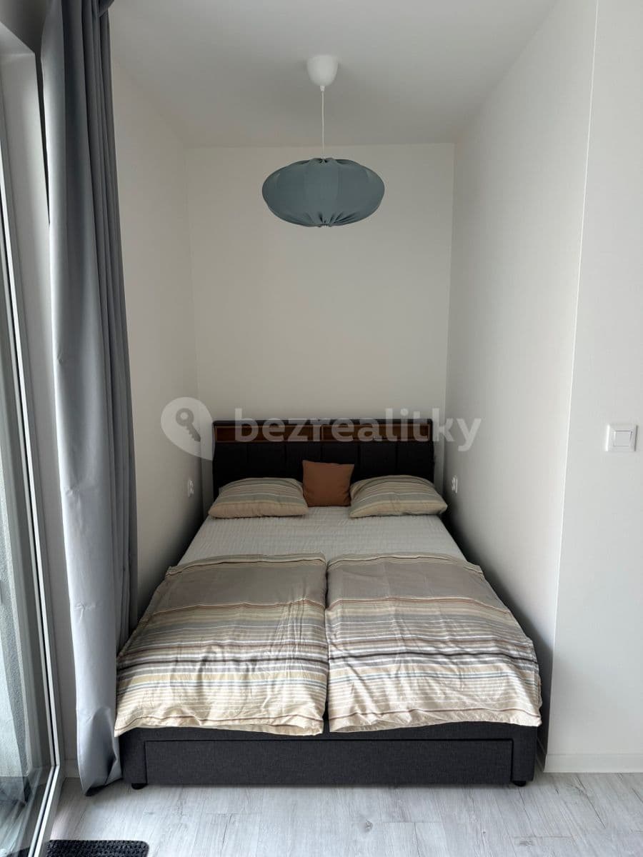 Pronájem bytu 1+kk 36 m², Na Jíkalce, Plzeň, Plzeňský kraj Pronájem bytu 1+kk 36 m², Na Jíkalce, Plzeň, Plzeňský kraj