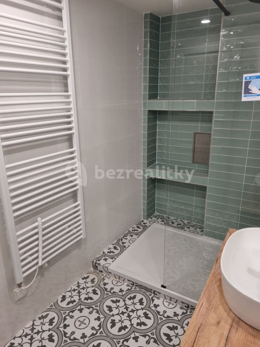 Pronájem bytu 1+1 30 m², Praha, Praha Pronájem bytu 1+1 30 m², Praha, Praha