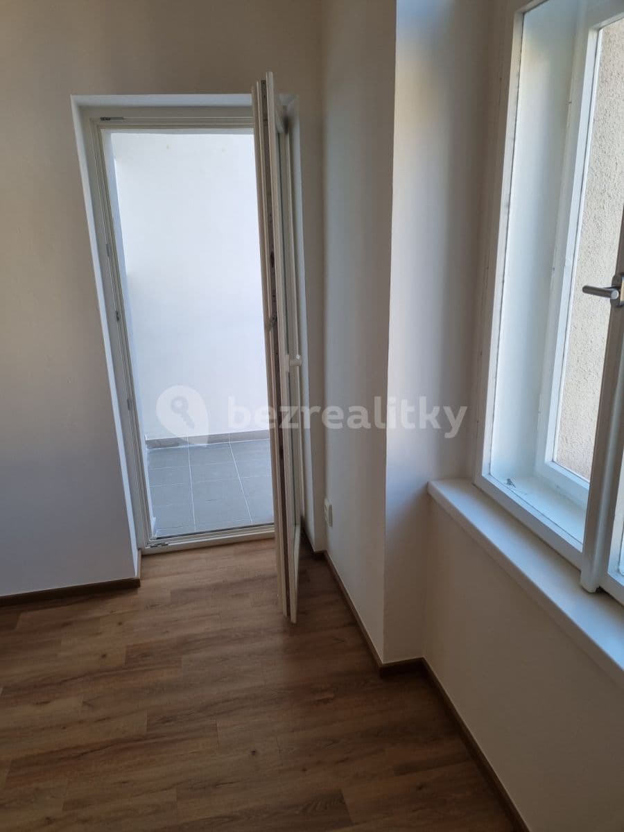 Pronájem bytu 1+1 30 m², Praha, Praha Pronájem bytu 1+1 30 m², Praha, Praha