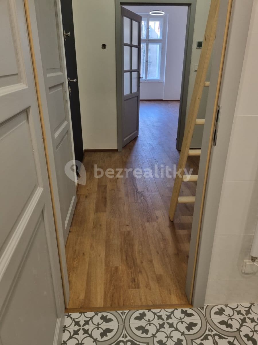 Pronájem bytu 1+1 30 m², Praha, Praha Pronájem bytu 1+1 30 m², Praha, Praha