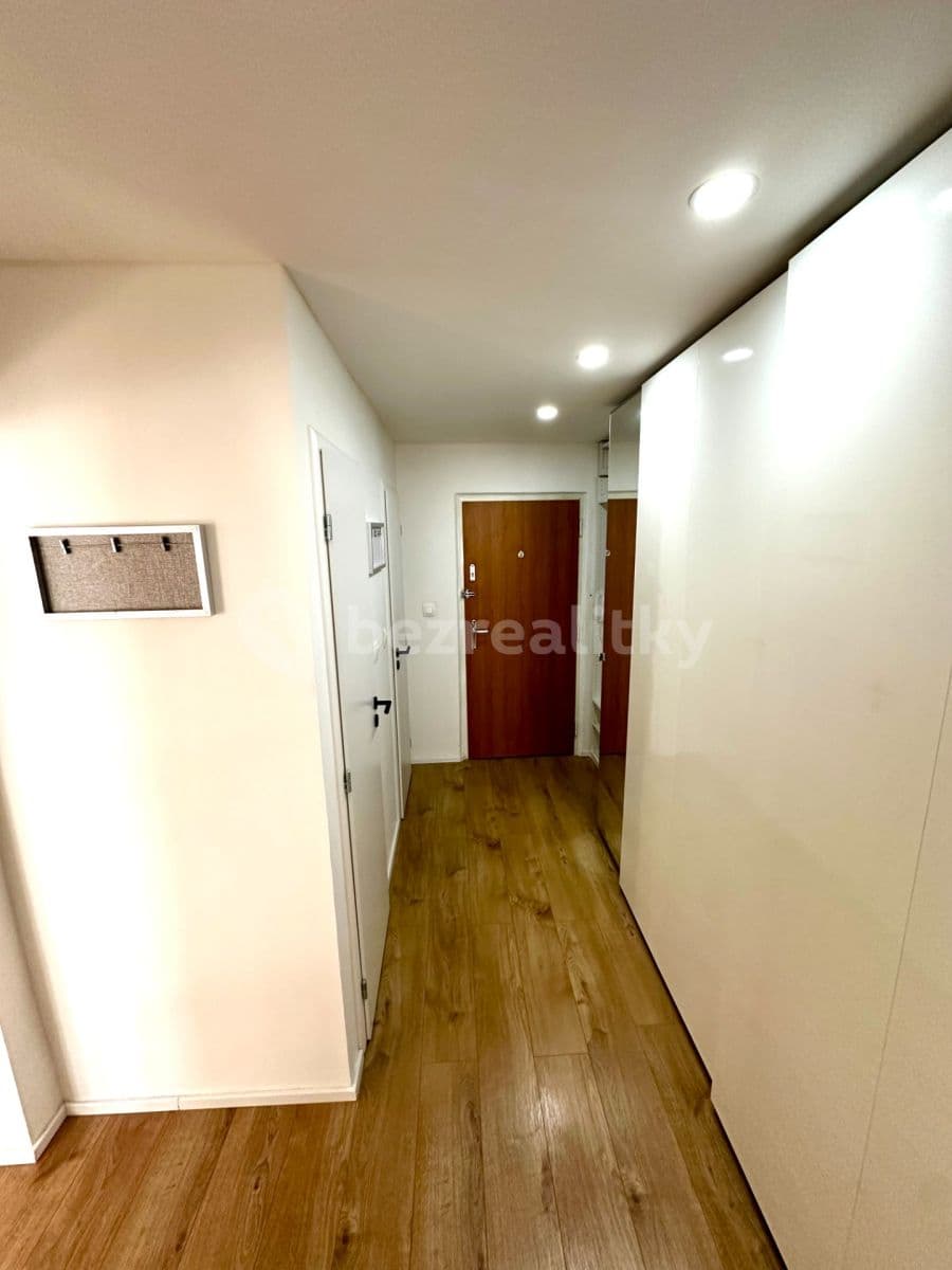 Pronájem bytu 2+kk 45 m², Frýdlantská, Praha, Praha Pronájem bytu 2+kk 45 m², Frýdlantská, Praha, Praha
