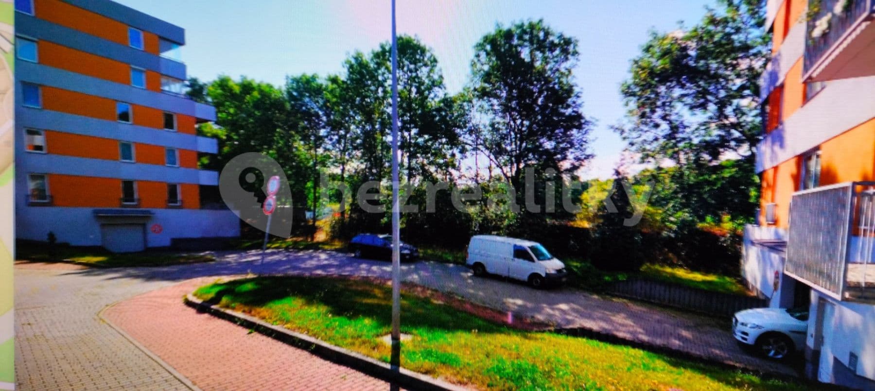 Pronájem garáže 14 m², Ungarova, Praha, Praha Pronájem garáže 14 m², Ungarova, Praha, Praha