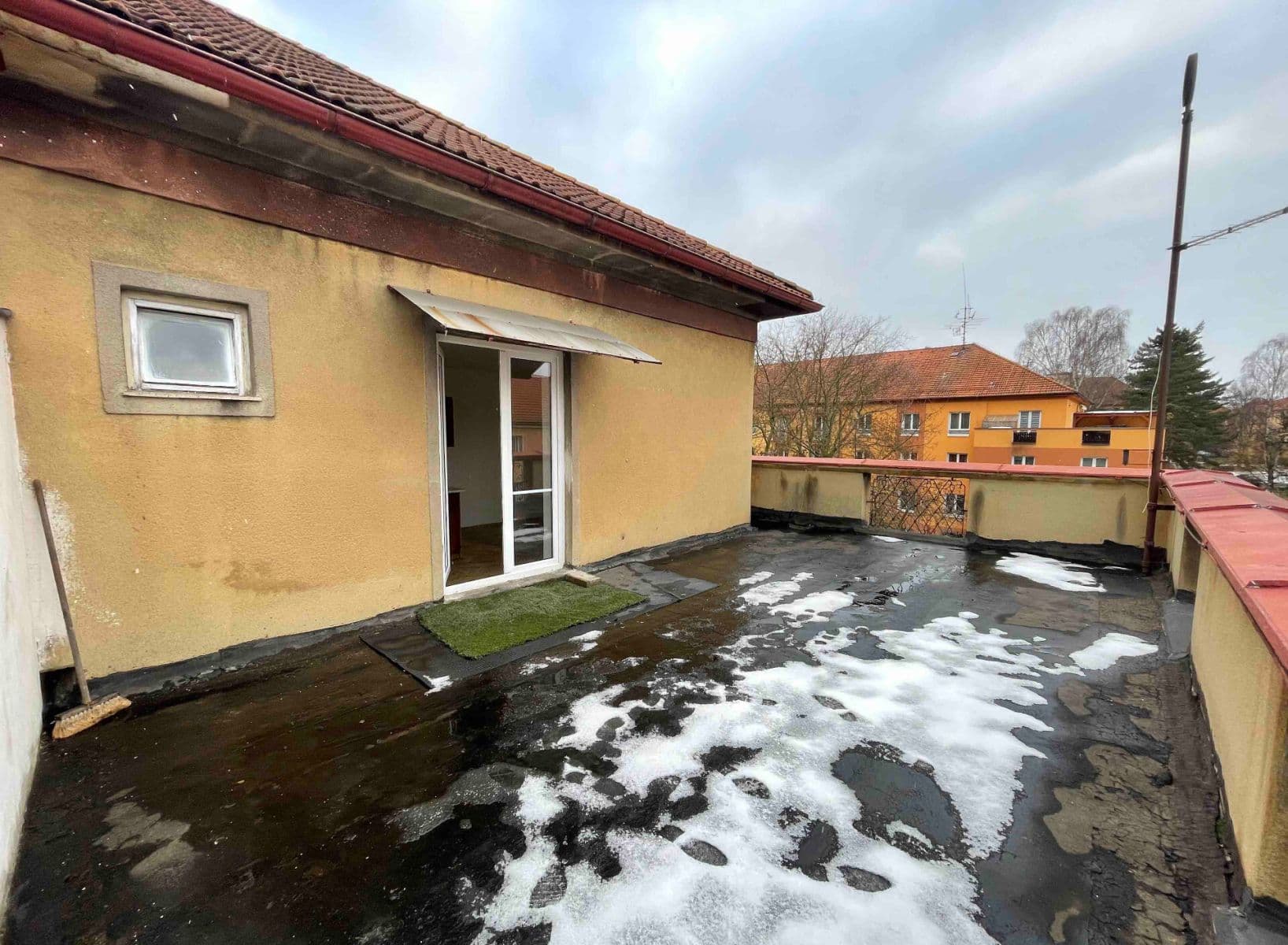 Prodej bytu Garsoniéra 24 m², S. K. Neumanna, Příbram, Středočeský kraj Prodej bytu Garsoniéra 24 m², S. K. Neumanna, Příbram, Středočeský kraj