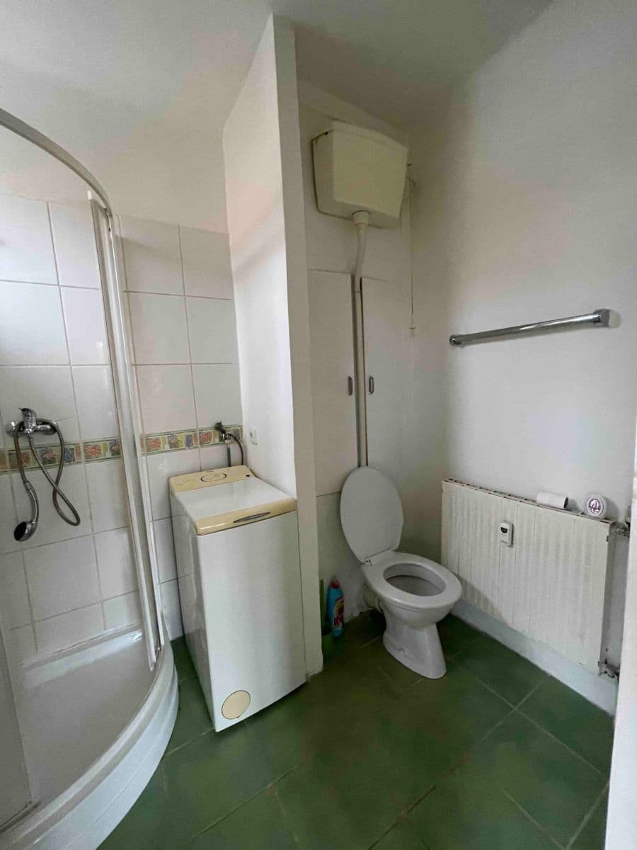 Prodej bytu Garsoniéra 24 m², S. K. Neumanna, Příbram, Středočeský kraj Prodej bytu Garsoniéra 24 m², S. K. Neumanna, Příbram, Středočeský kraj