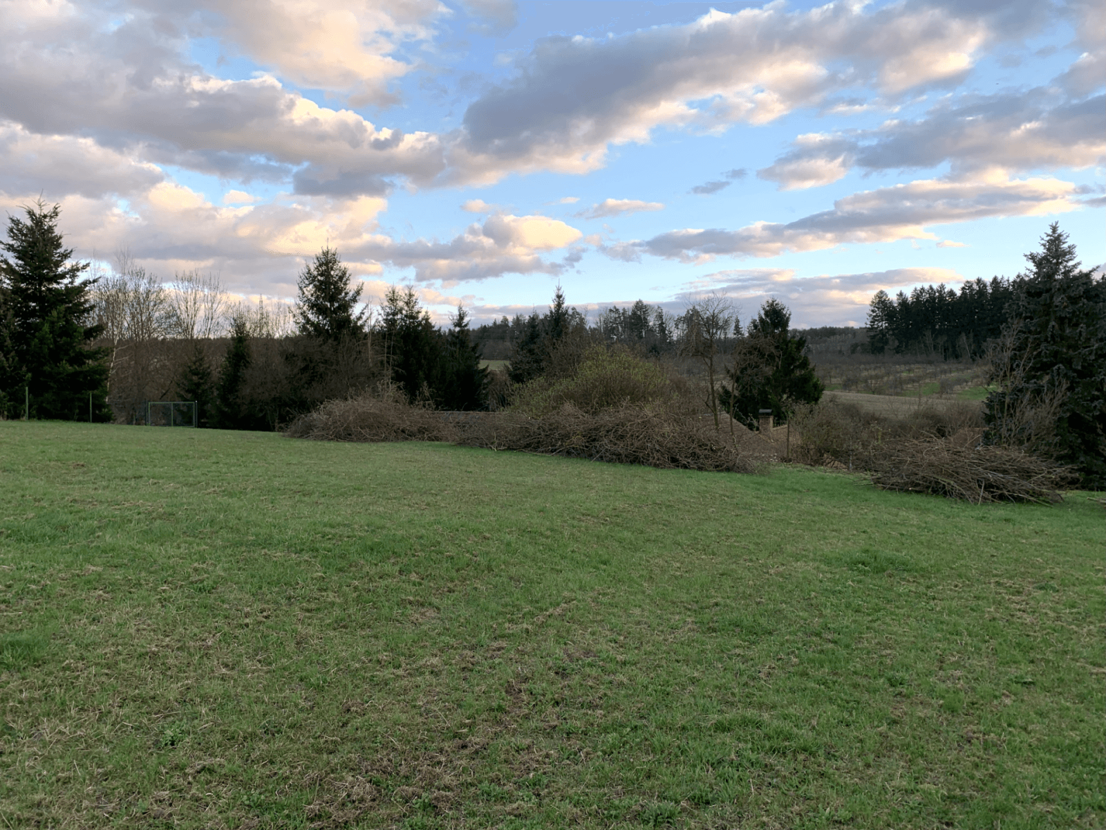 Prodej pozemku 1.281 m², Střemošice, Pardubický kraj Prodej pozemku 1.281 m², Střemošice, Pardubický kraj