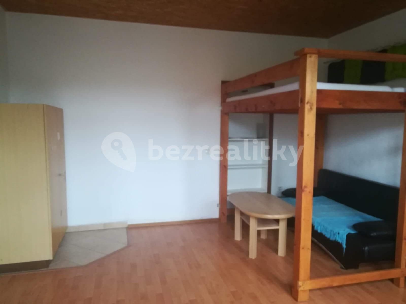 Pronájem bytu 1+1 35 m², Luka nad Jihlavou, Kraj Vysočina Pronájem bytu 1+1 35 m², Luka nad Jihlavou, Kraj Vysočina
