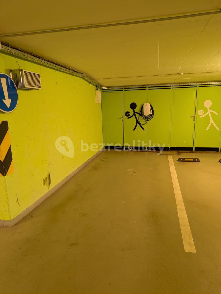 Pronájem bytu 2+kk 78 m², Šaldova, Praha, Praha Pronájem bytu 2+kk 78 m², Šaldova, Praha, Praha