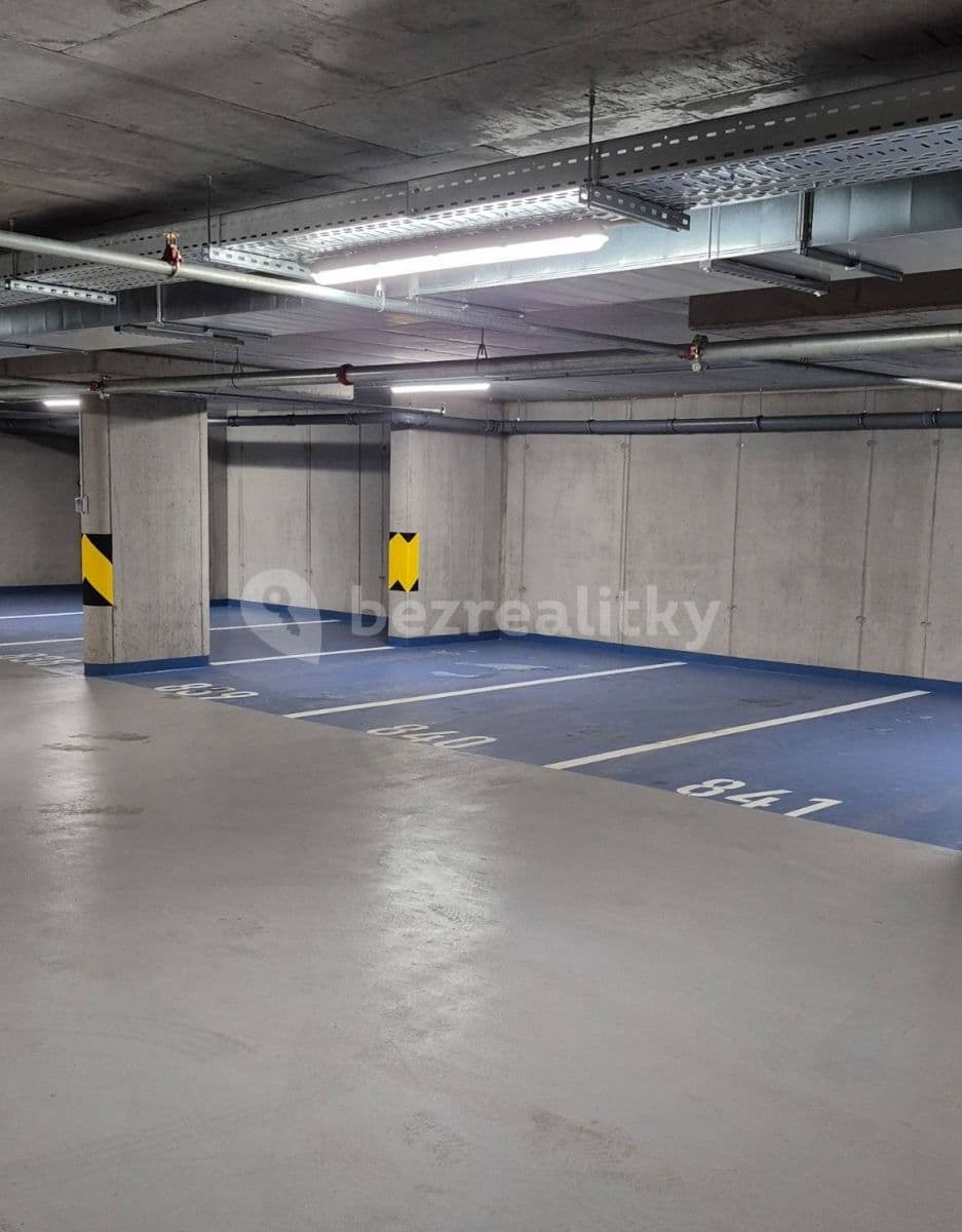 Pronájem garáže 13 m², Praha, Praha Pronájem garáže 13 m², Praha, Praha