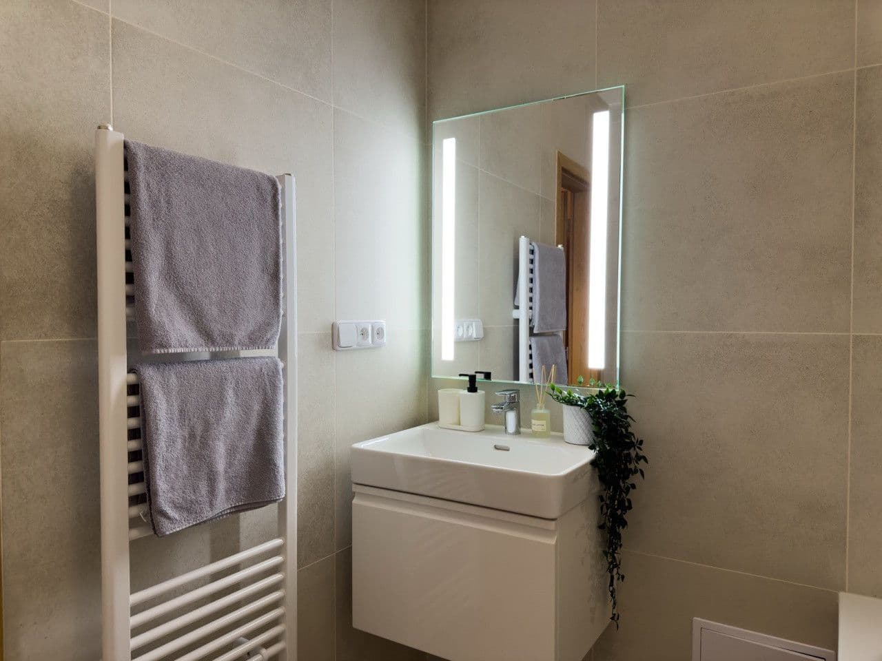 Pronájem bytu 100 m², Londýnská, Praha, Praha Pronájem bytu 100 m², Londýnská, Praha, Praha