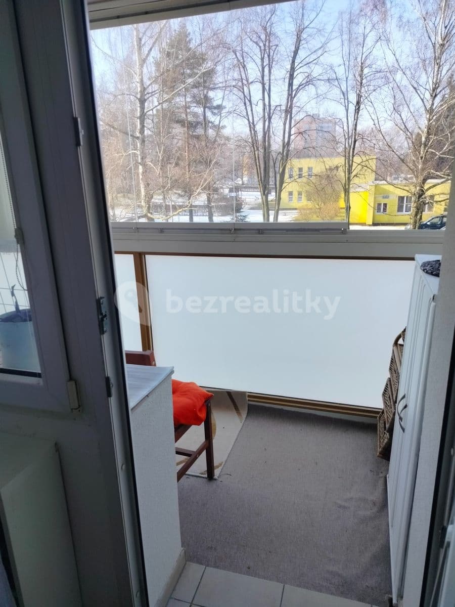 Pronájem bytu 1+kk 43 m², Lacinova, Kladno, Středočeský kraj Pronájem bytu 1+kk 43 m², Lacinova, Kladno, Středočeský kraj