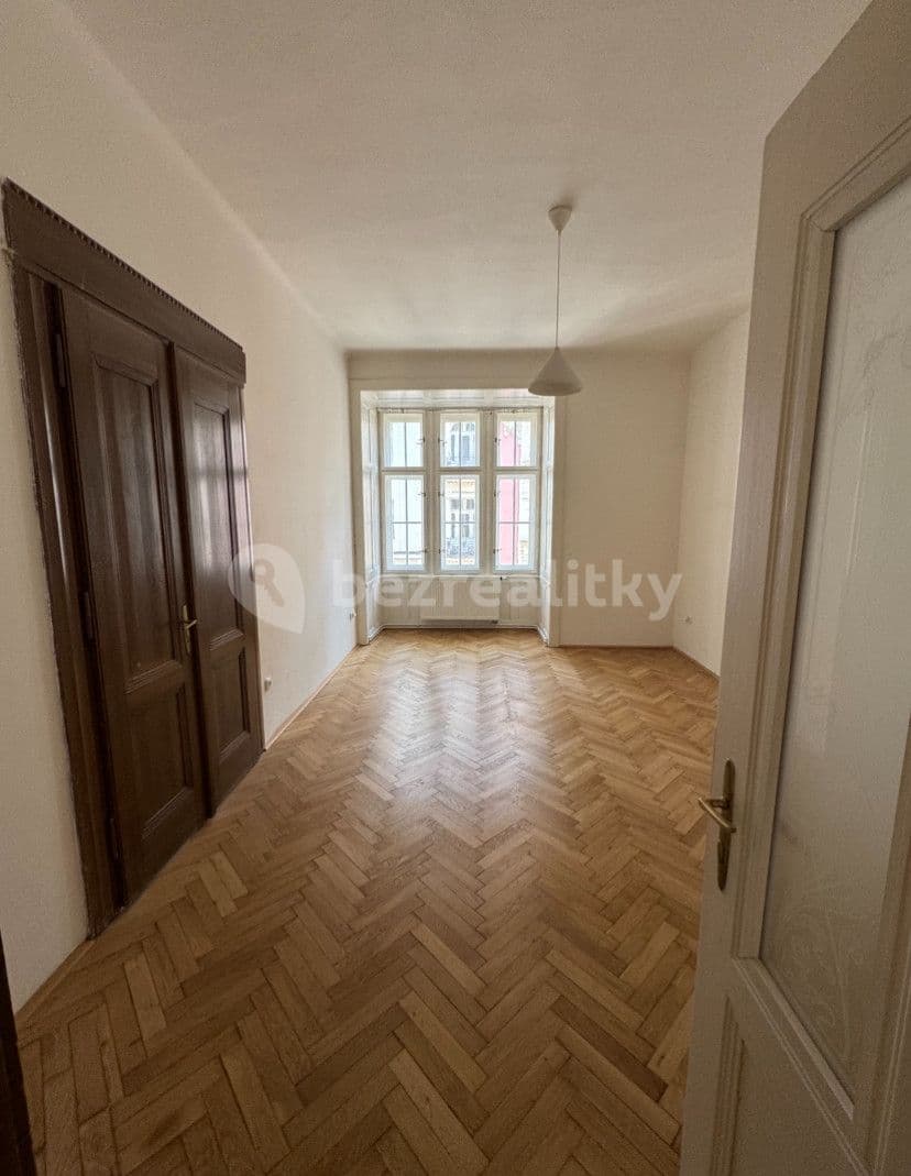 Pronájem bytu 2+1 88 m², Bílkova, Praha, Praha Pronájem bytu 2+1 88 m², Bílkova, Praha, Praha