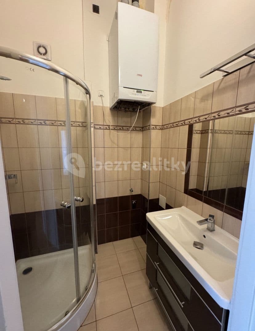 Pronájem bytu 2+1 88 m², Bílkova, Praha, Praha Pronájem bytu 2+1 88 m², Bílkova, Praha, Praha