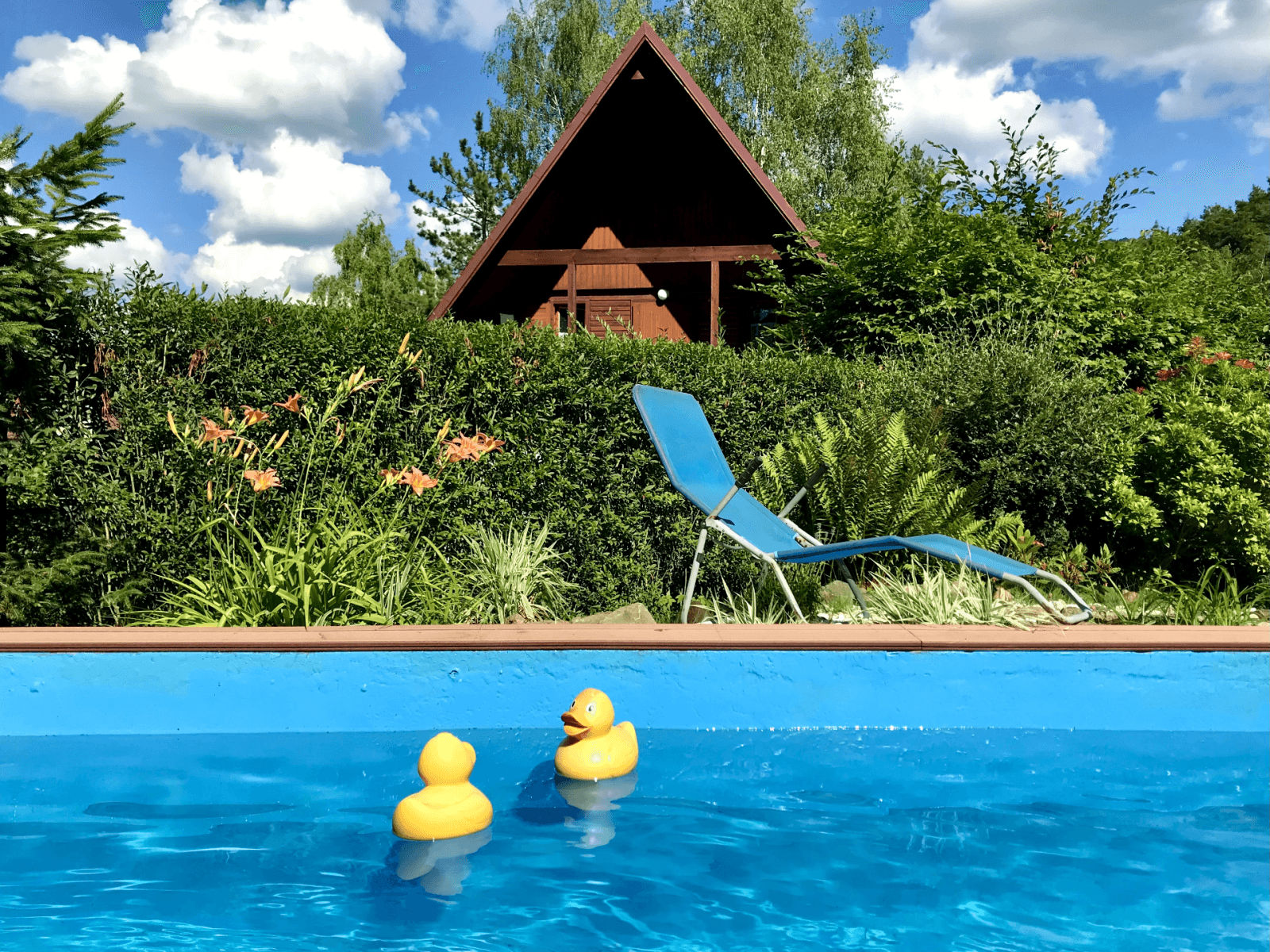 Prodej chaty, chalupy 112 m², pozemek 829 m², Nalžovice, Středočeský kraj Prodej chaty, chalupy 112 m², pozemek 829 m², Nalžovice, Středočeský kraj