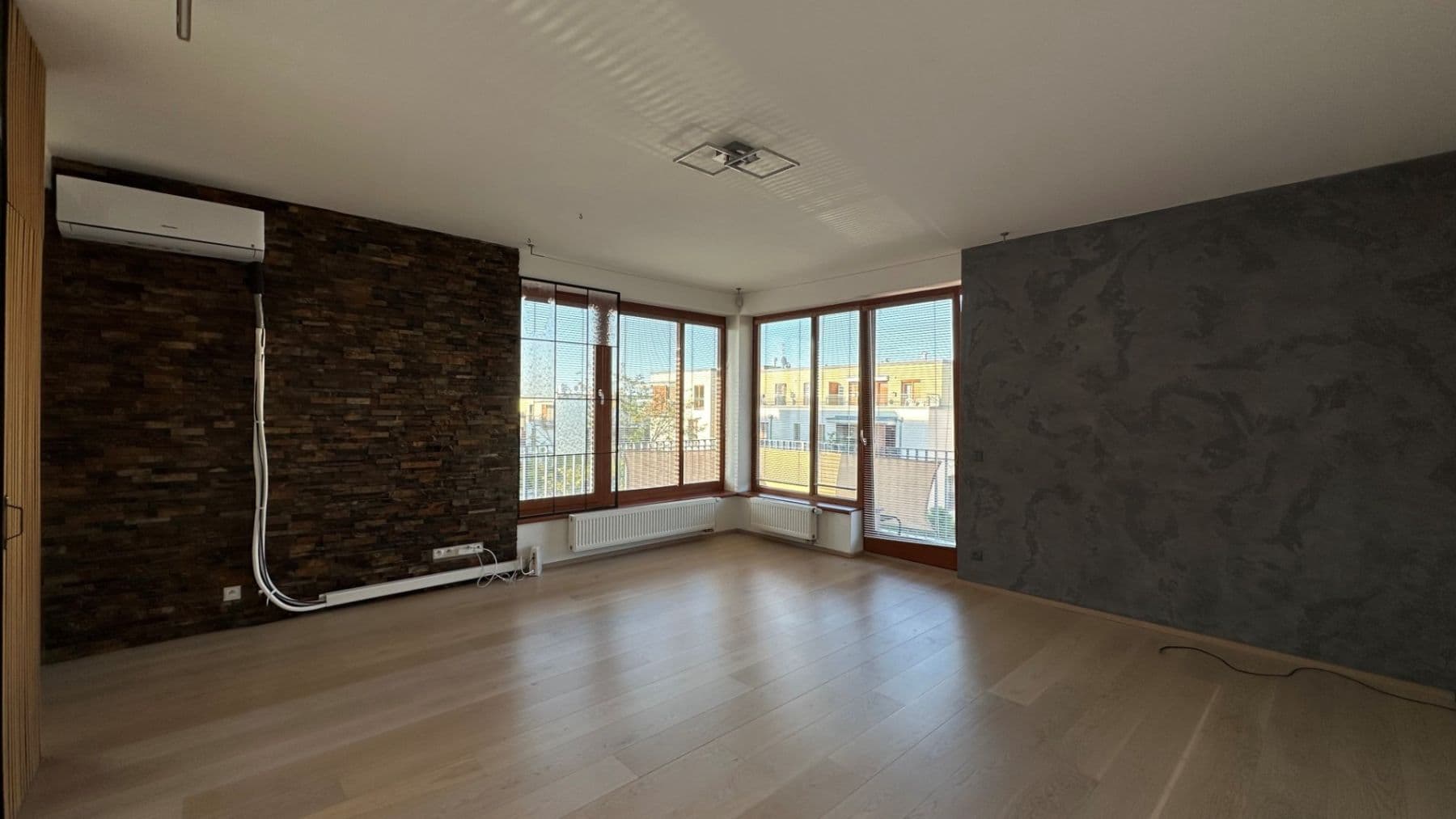 Pronájem bytu 2+kk 57 m², Pickova, Praha, Praha Pronájem bytu 2+kk 57 m², Pickova, Praha, Praha