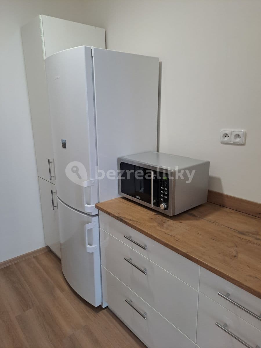 Pronájem bytu 2+kk 42 m², Ciolkovského, Praha, Praha Pronájem bytu 2+kk 42 m², Ciolkovského, Praha, Praha