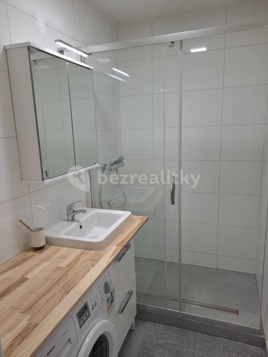 Pronájem bytu 2+kk 42 m², Ciolkovského, Praha, Praha Pronájem bytu 2+kk 42 m², Ciolkovského, Praha, Praha