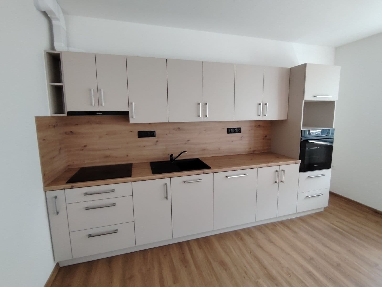Pronájem bytu 2+kk 62 m², Moravské Budějovice, Kraj Vysočina Pronájem bytu 2+kk 62 m², Moravské Budějovice, Kraj Vysočina