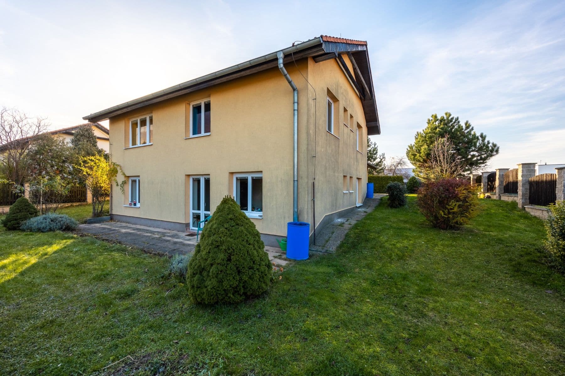 Prodej domu 203 m², pozemek 873 m², Příčná, Radonice, Středočeský kraj Prodej domu 203 m², pozemek 873 m², Příčná, Radonice, Středočeský kraj
