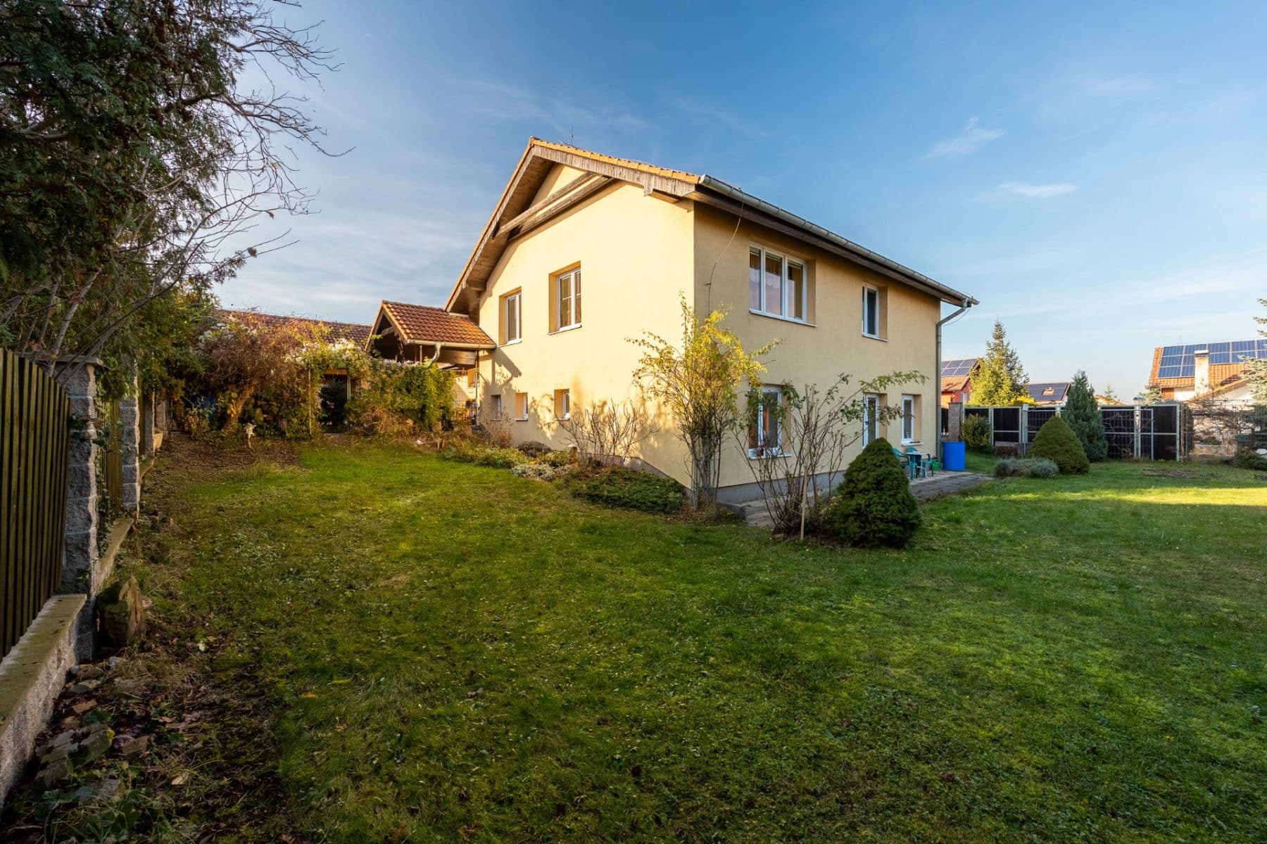 Prodej domu 203 m², pozemek 873 m², Příčná, Radonice, Středočeský kraj Prodej domu 203 m², pozemek 873 m², Příčná, Radonice, Středočeský kraj