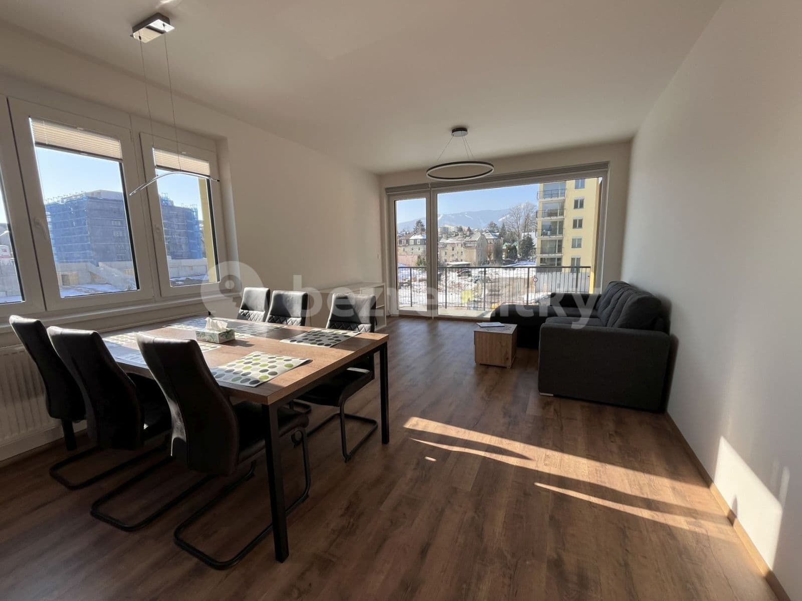 Pronájem bytu 3+kk 81 m², Švermova, Liberec, Liberecký kraj Pronájem bytu 3+kk 81 m², Švermova, Liberec, Liberecký kraj