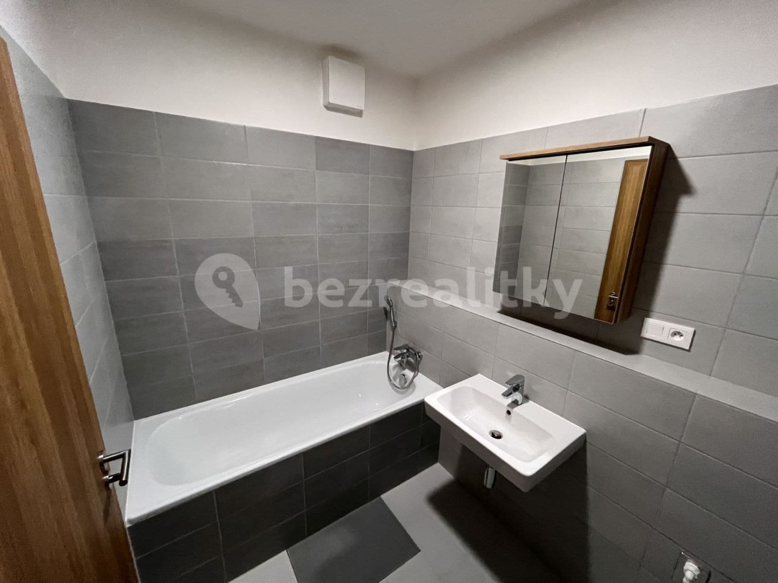 Pronájem bytu 3+kk 81 m², Švermova, Liberec, Liberecký kraj Pronájem bytu 3+kk 81 m², Švermova, Liberec, Liberecký kraj