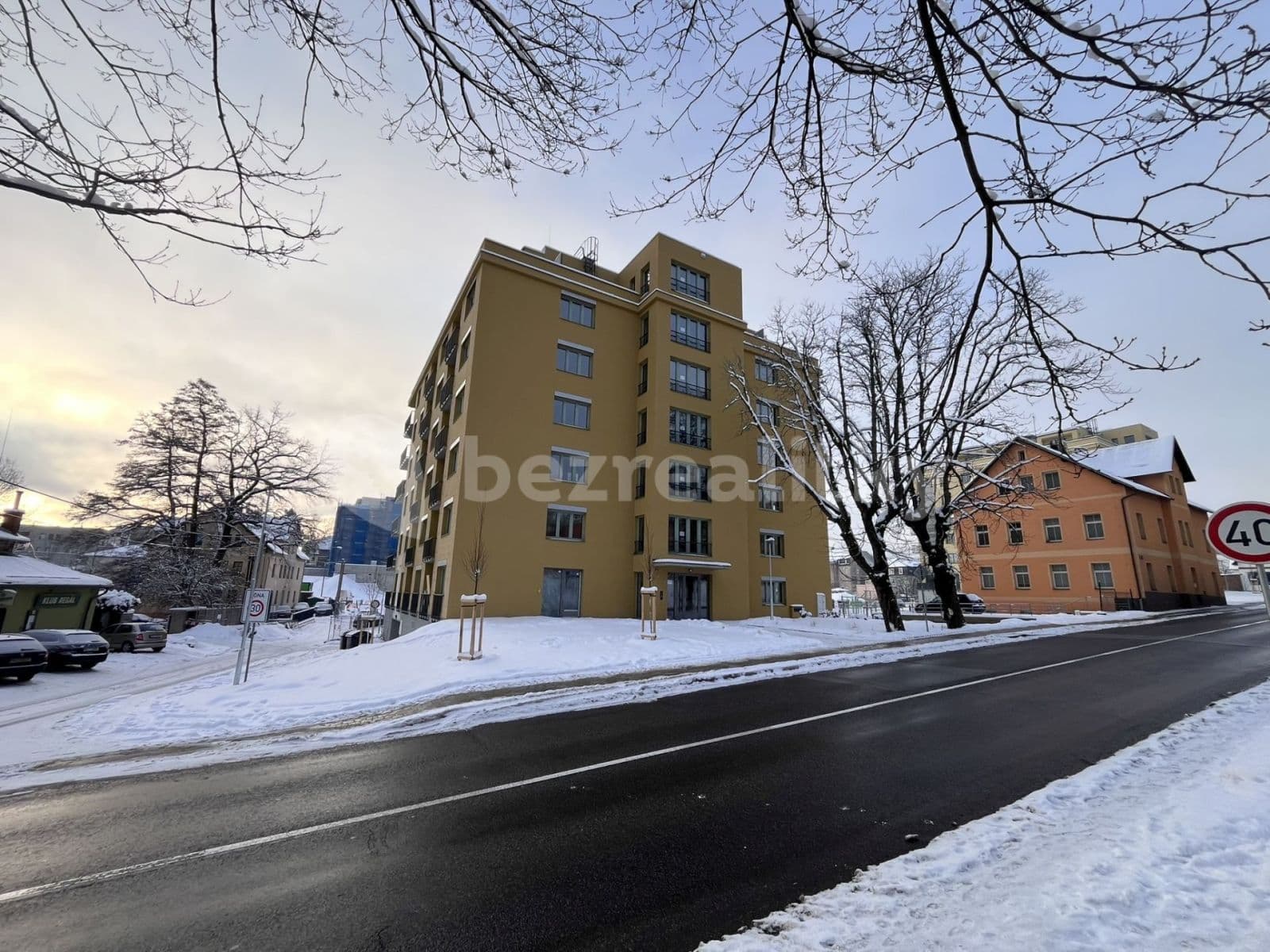 Pronájem bytu 3+kk 81 m², Švermova, Liberec, Liberecký kraj Pronájem bytu 3+kk 81 m², Švermova, Liberec, Liberecký kraj
