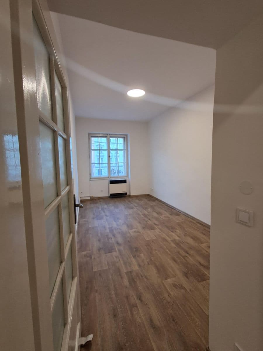 Pronájem bytu 2+1 65 m², Kodaňská, Praha, Praha Pronájem bytu 2+1 65 m², Kodaňská, Praha, Praha