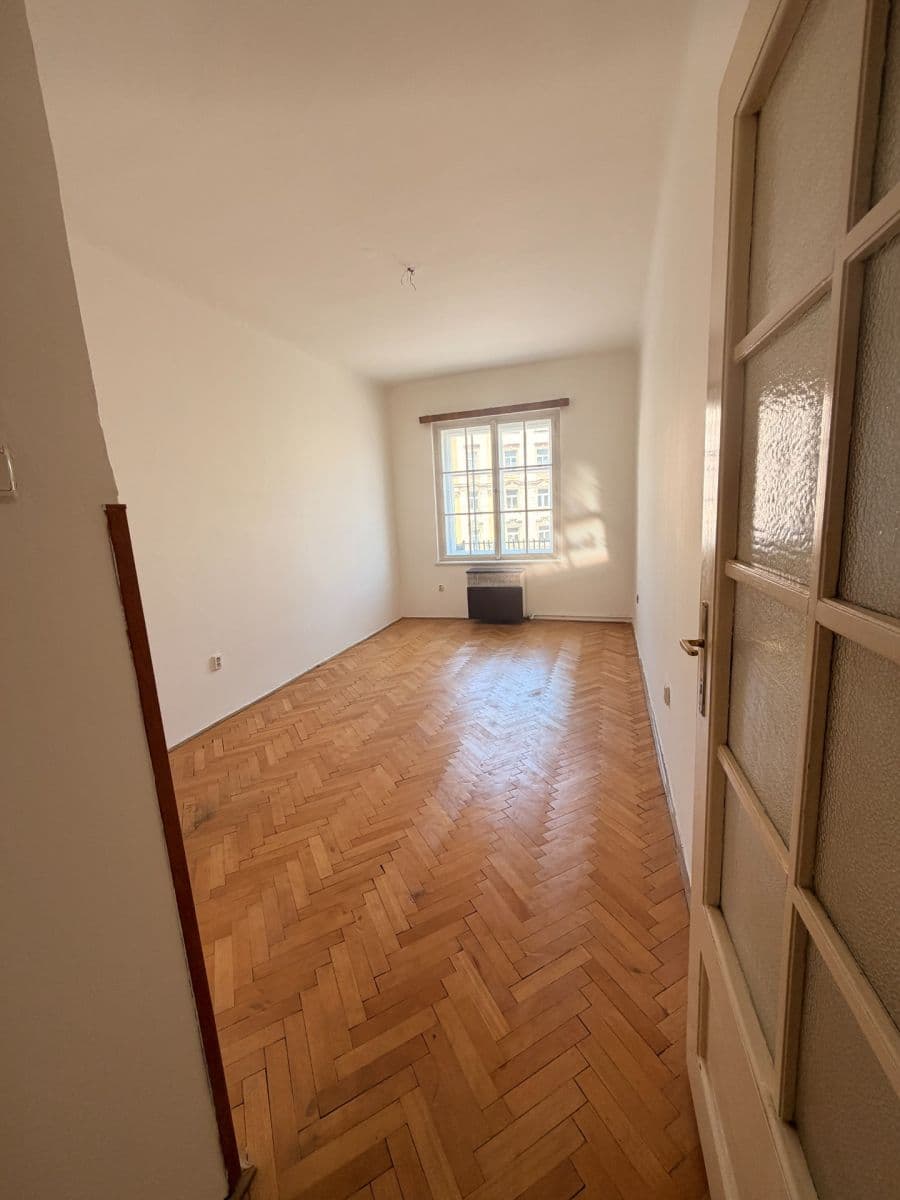 Pronájem bytu 2+1 65 m², Kodaňská, Praha, Praha Pronájem bytu 2+1 65 m², Kodaňská, Praha, Praha