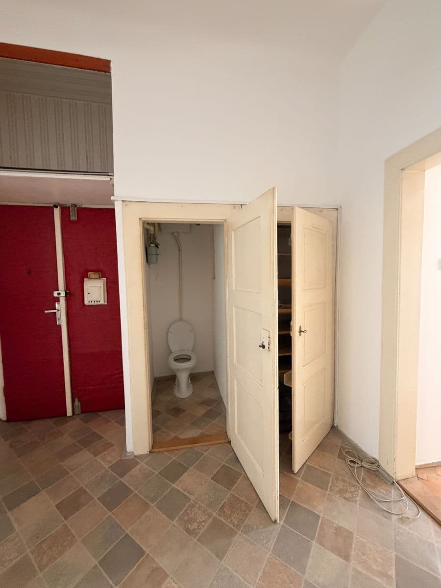 Pronájem bytu 2+1 65 m², Kodaňská, Praha, Praha Pronájem bytu 2+1 65 m², Kodaňská, Praha, Praha