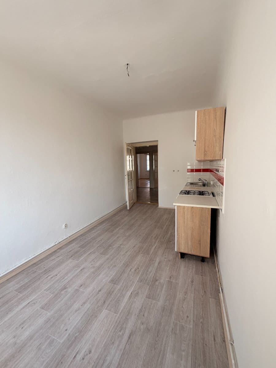 Pronájem bytu 2+1 65 m², Kodaňská, Praha, Praha Pronájem bytu 2+1 65 m², Kodaňská, Praha, Praha